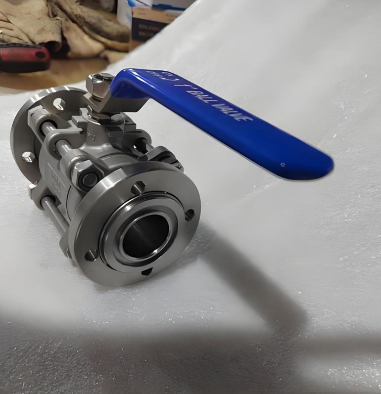 ������yGU